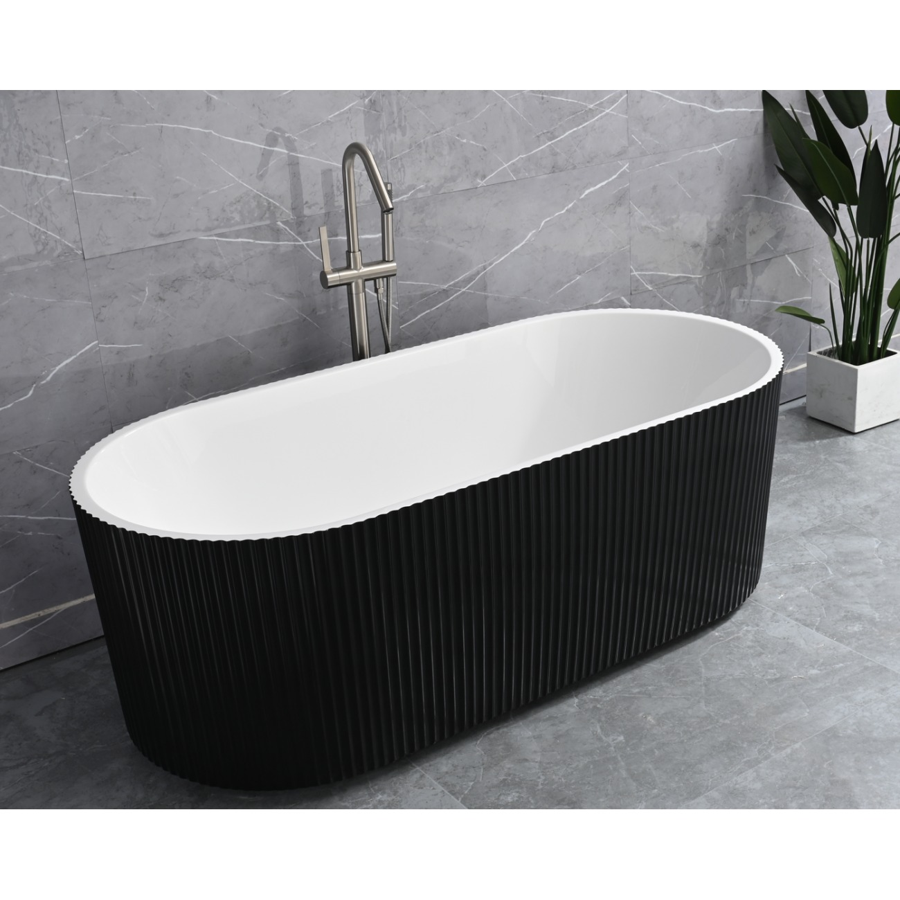 

Акриловая ванна Frank F6103 White/Black отдельностоящая, Черный, F6103 White/Black
